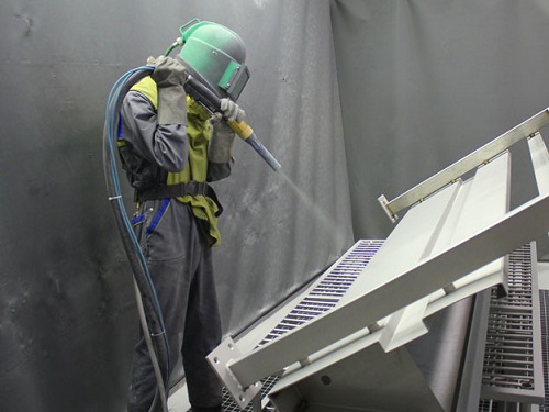 Selecting the Right Sand Shot Blasting Machine for Your Application